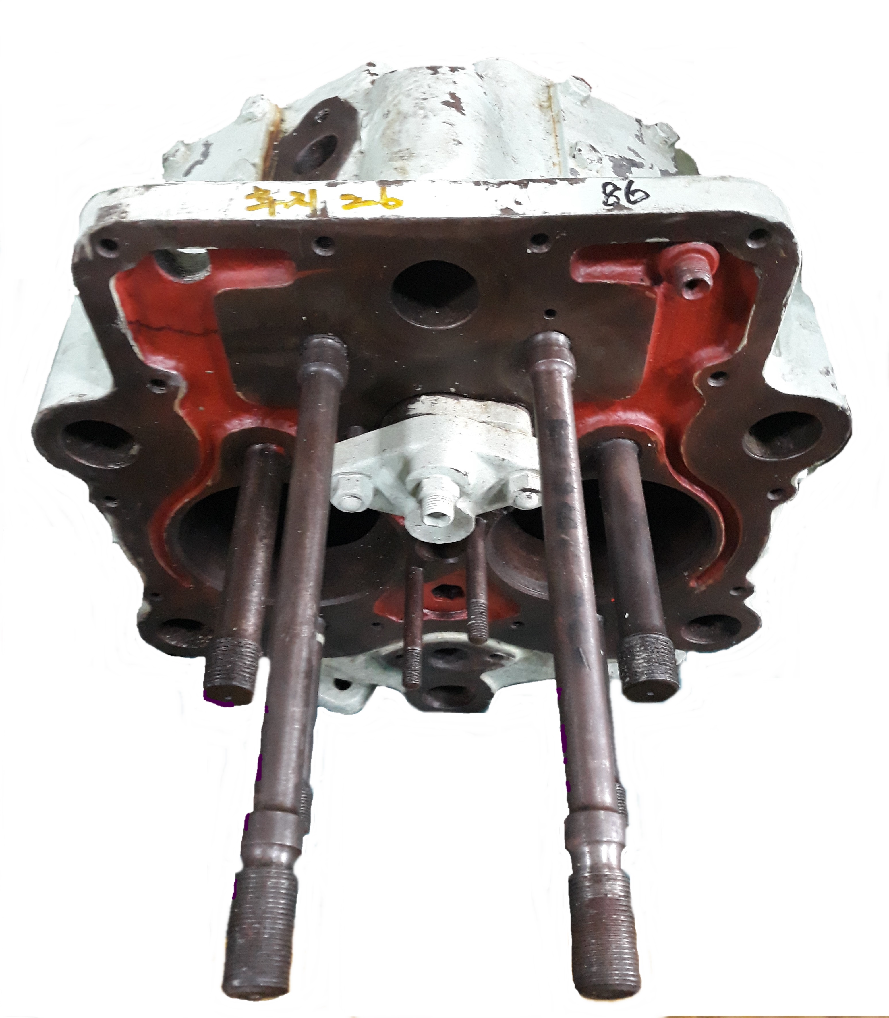 CYLINDER HEAD FUJI 26